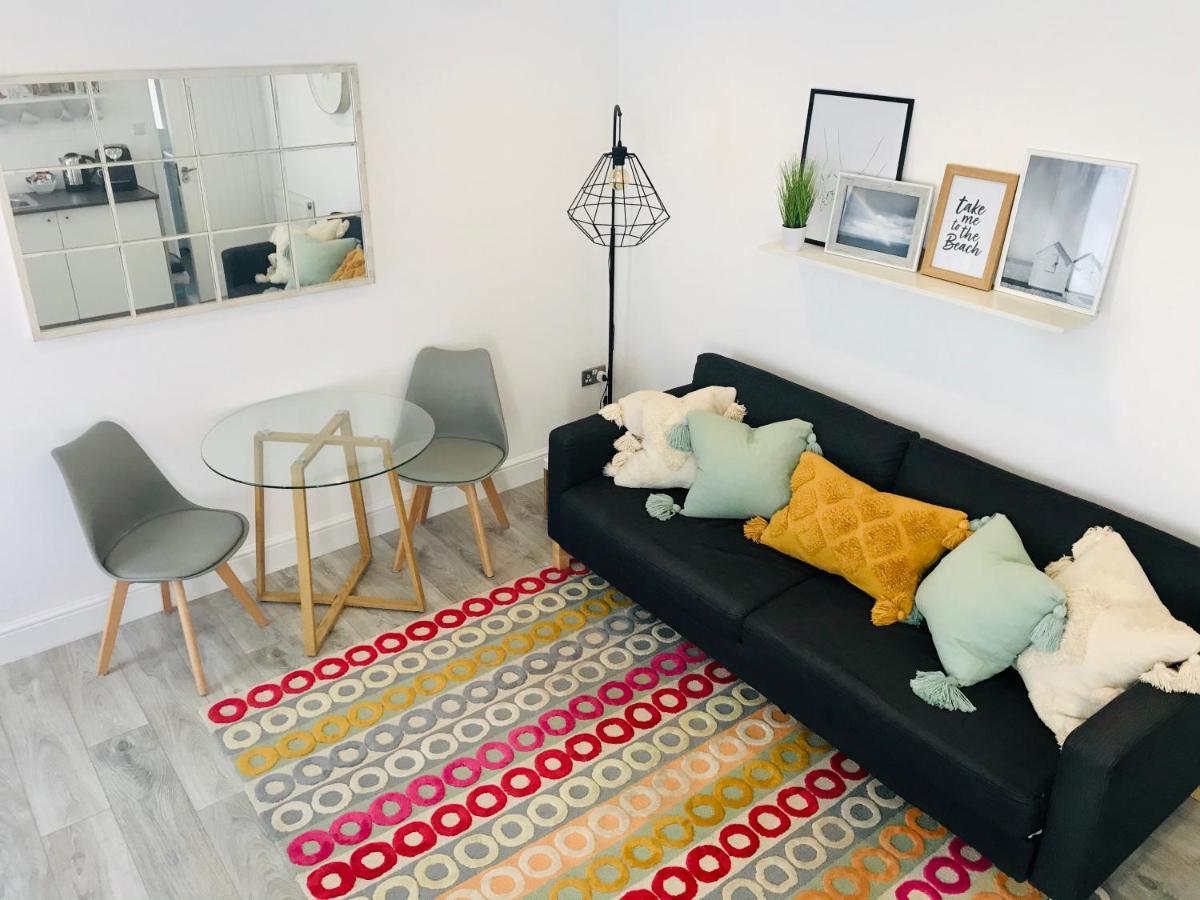 Seabeach Snug ディール エクステリア 写真